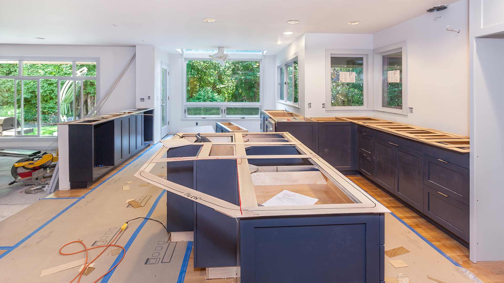 We offer top rated remodeling of kitchens, bathrooms, and other spaces in the home for residents in Central Florida, including Plant City, Lakeland, Winter Haven, and surrounding areas.