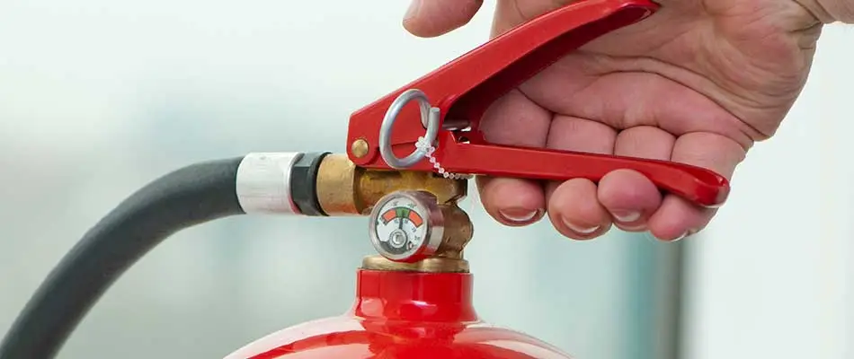 Fire extinguishers should be a part of your business fire safety plan in Lakeland.