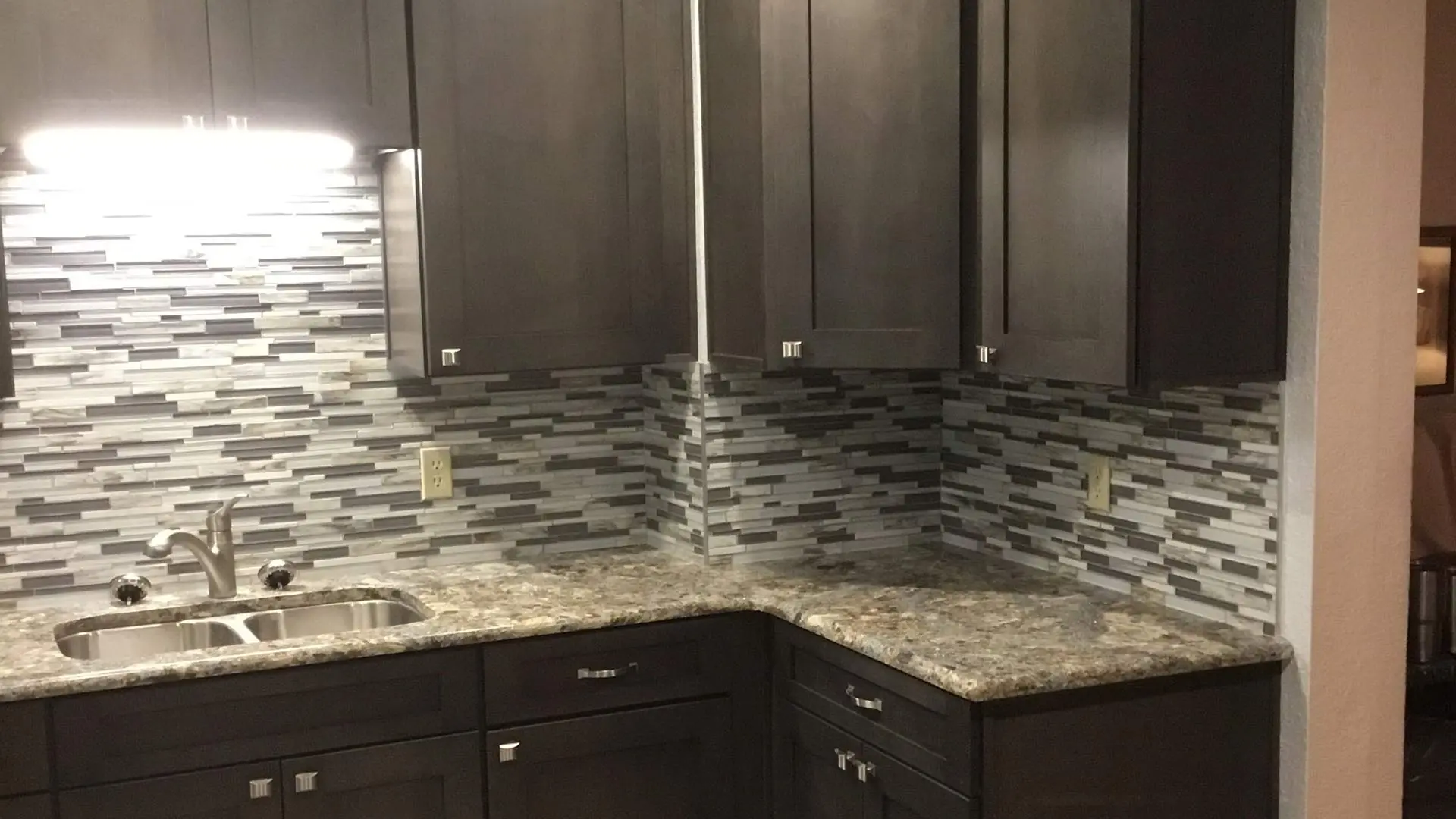 Example of a newly remodeled kitchen done by the professional team at True Builders for a homeowner in Haines City, FL.